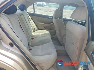 Zdjęcie 10 z 12 samochodu: 2004 HONDA ACCORD LX VIN:1HGCM56344A157919 - miniatura