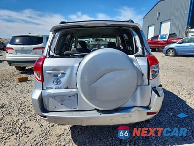 Zdjęcie 6 z 13 samochodu: 2007 TOYOTA RAV4 BASE VIN:JTMBK33V176020020 - miniatura