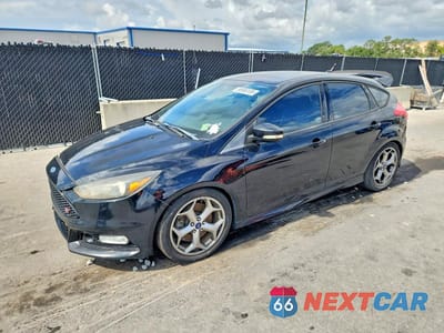 2017 FORD FOCUS ST 1FADP3L94HL221447 - główne zdjęcie licytacji z USA - miniatura
