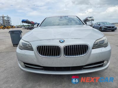 Piąte zdjęcie samochodu w środku: 2012 BMW 535 I VIN:WBAFR7C52CC815235 - miniatura