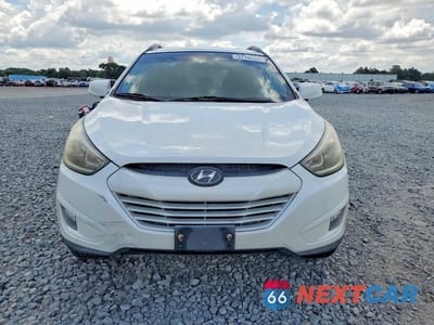 Piąte zdjęcie samochodu w środku: 2015 HYUNDAI TUCSON SE VIN:KM8JU3AG6FU087664 - miniatura