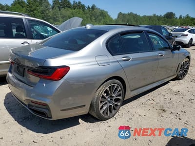 Trzecie zdjęcie samochodu z tyłu: 2022 BMW 750 XI VIN:WBA7U2C06NCG82513 - miniatura
