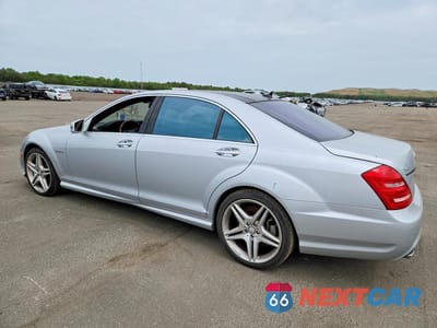 Drugie zdjęcie samochodu z przodu: 2010 MERCEDES-BENZ S 63 AMG VIN:WDDNG7HB9AA295908 - miniatura
