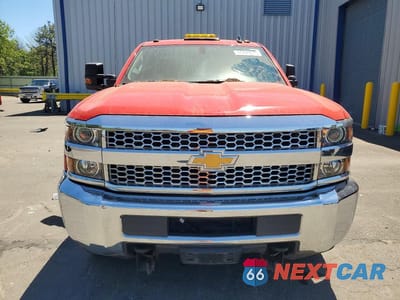 Piąte zdjęcie samochodu w środku: 2019 CHEVROLET SILVERADO K2500 HEAVY DUTY VIN:2GC2KREG7K1167511 - miniatura