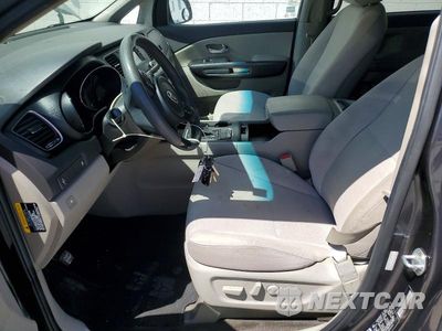 Zdjęcie 7 z 12 samochodu: 2017 KIA SEDONA LX VIN:KNDMB5C17H6232181 - miniatura
