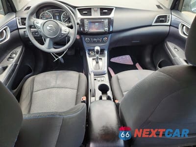 Zdjęcie 8 z 12 samochodu: 2017 NISSAN SENTRA SR VIN:3N1AB7AP7HY406932 - miniatura