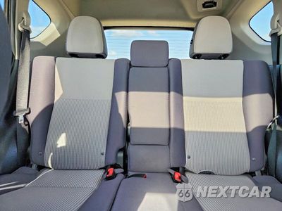 Zdjęcie 10 z 13 samochodu: 2015 TOYOTA RAV4 XLE VIN:2T3WFREV4FW232638 - miniatura