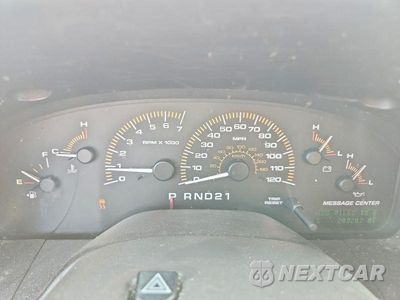 Zdjęcie 9 z 13 samochodu: 2003 FORD EXPEDITION XLT VIN:1FMFU16L03LB04279 - miniatura