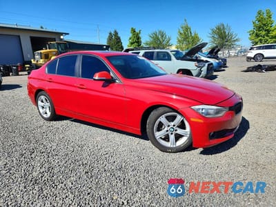 Czwarte zdjęcie samochodu z boku: 2015 BMW 320 I VIN:WBA3B1C54FK136761 - miniatura