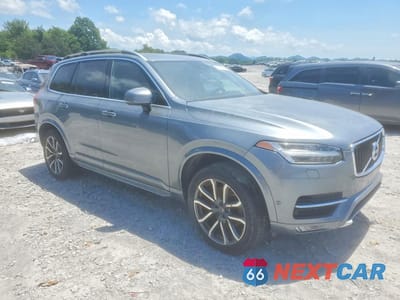 Czwarte zdjęcie samochodu z boku: 2017 VOLVO XC90 T6 VIN:YV4A22PKXH1151240 - miniatura