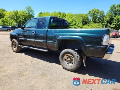 Drugie zdjęcie samochodu z przodu: 2002 DODGE RAM 2500 VIN:3B7KF236X2M226405 - miniatura