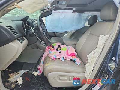Zdjęcie 7 z 13 samochodu: 2013 TOYOTA HIGHLANDER LIMITED VIN:5TDYK3EH1DS104531 - miniatura