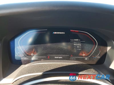 Zdjęcie 9 z 12 samochodu: 2020 BMW M850XI VIN:WBABC4C04LCD19682 - miniatura