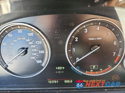 Zdjęcie 9 z 12 samochodu: 2013 BMW 528 XI VIN:WBAXH5C51DD114810 - miniatura