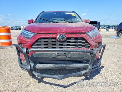 Piąte zdjęcie samochodu w środku: 2024 TOYOTA RAV4 XLE VIN:2T3P1RFV0RW455166 - miniatura