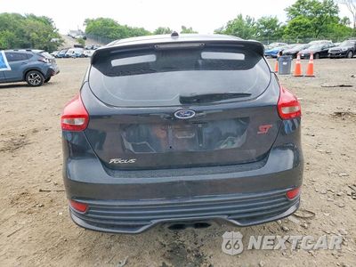 Zdjęcie 6 z 12 samochodu: 2015 FORD FOCUS ST VIN:1FADP3L98FL285648 - miniatura