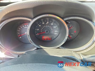 Zdjęcie 9 z 13 samochodu: 2011 KIA SORENTO LX VIN:5XYKT4A22BG175662 - miniatura