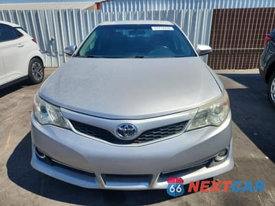 Piąte zdjęcie samochodu w środku: 2012 TOYOTA CAMRY SE VIN:4T1BF1FK4CU014885 - miniatura