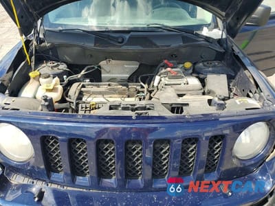 Zdjęcie 11 z 12 samochodu: 2015 JEEP PATRIOT SPORT VIN:1C4NJRBBXFD130472 - miniatura