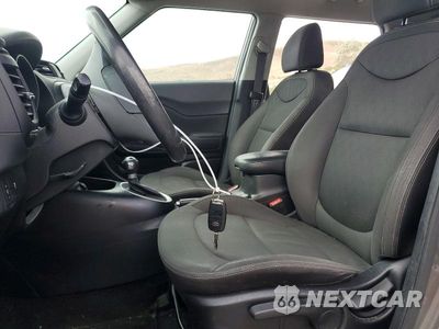 Zdjęcie 7 z 14 samochodu: 2017 KIA SOUL BASE VIN:KNDJN2A21H7494633 - miniatura