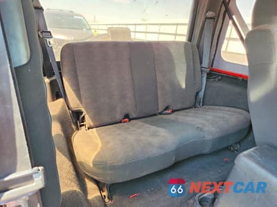 Zdjęcie 11 z 13 samochodu: 2003 JEEP WRANGLER / TJ SPORT VIN:1J4FA49S83P303570 - miniatura