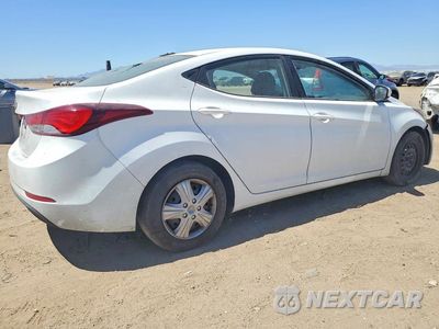 Trzecie zdjęcie samochodu z tyłu: 2016 HYUNDAI ELANTRA SE VIN:5NPDH4AE9GH710071 - miniatura