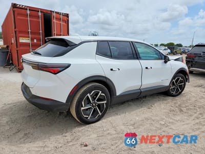 Trzecie zdjęcie samochodu z tyłu: 2025 CHEVROLET EQUINOX LT VIN:3GN7DMRP1SS209857 - miniatura