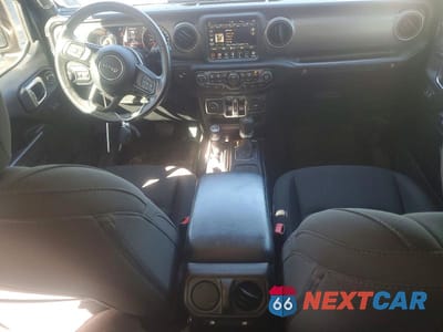 Zdjęcie 8 z 12 samochodu: 2021 JEEP WRANGLER UNLIMITED SPORT VIN:1C4HJXDN6MW617890 - miniatura