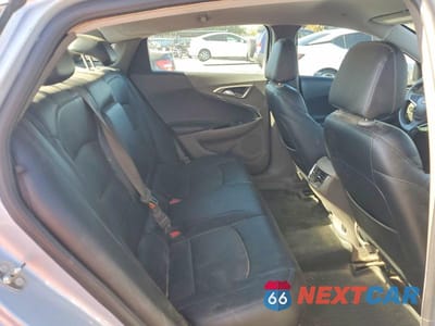 Zdjęcie 10 z 13 samochodu: 2018 CHEVROLET MALIBU LT VIN:1G1ZD5STXJF113137 - miniatura