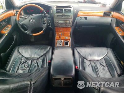Zdjęcie 8 z 12 samochodu: 2001 LEXUS LS 430 VIN:JTHBN30F210010268 - miniatura