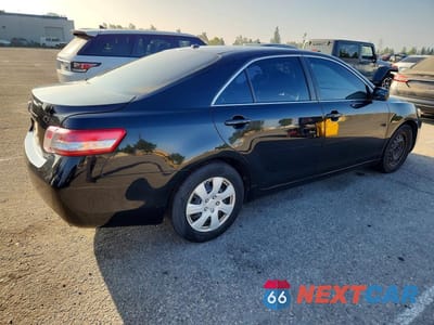 Trzecie zdjęcie samochodu z tyłu: 2011 TOYOTA CAMRY LE VIN:4T4BF3EK5BR180642 - miniatura