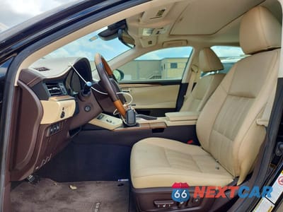 Zdjęcie 7 z 13 samochodu: 2018 LEXUS ES 300H VIN:JTHBW1GG0J2191309 - miniatura