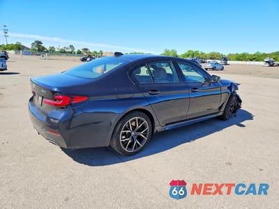 Trzecie zdjęcie samochodu z tyłu: 2022 BMW 540 XI VIN:WBA73BJ03NWX39641 - miniatura