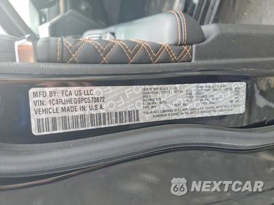 Zdjęcie 14 z 14 samochodu: 2023 JEEP GRAND CHEROKEE SUMMIT VIN:1C4RJHEG9PC570872 - miniatura