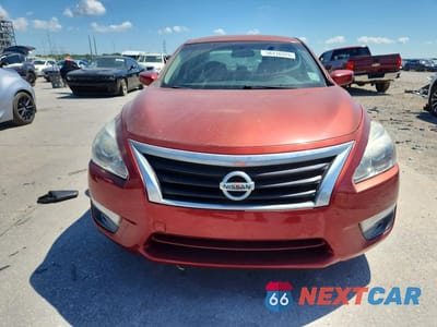 Piąte zdjęcie samochodu w środku: 2015 NISSAN ALTIMA 2.5 S VIN:1N4AL3AP2FC596296 - miniatura