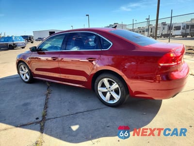 Drugie zdjęcie samochodu z przodu: 2015 VOLKSWAGEN PASSAT SE VIN:1VWBT7A34FC057632 - miniatura