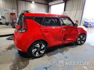 Trzecie zdjęcie samochodu z tyłu: 2025 KIA SOUL GT LINE VIN:KNDJ53AU9S7274445 - miniatura