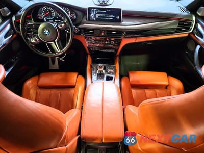 Zdjęcie 8 z 14 samochodu: 2016 BMW X5 M VIN:5YMKT6C50G0R78137 - miniatura