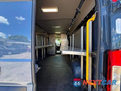 Zdjęcie 6 z 10 samochodu: 2019 RAM PROMASTER 3500 3500 HIGH VIN:3C6URVJG5KE548450 - miniatura