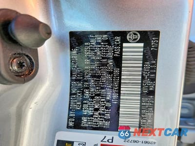 Zdjęcie 12 z 12 samochodu: 2017 TOYOTA CAMRY HYBRID XLE VIN:4T1BD1FK4HU221080 - miniatura