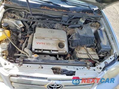 Zdjęcie 11 z 12 samochodu: 2004 TOYOTA HIGHLANDER VIN:JTEDP21A740041131 - miniatura