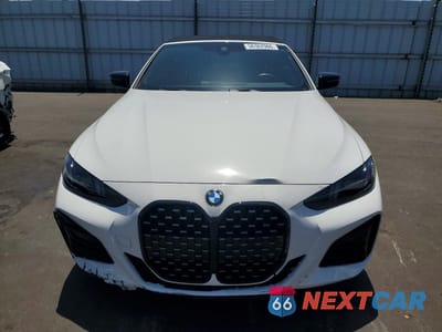 Piąte zdjęcie samochodu w środku: 2025 BMW 430I VIN:WBA33DB05SCU25284 - miniatura