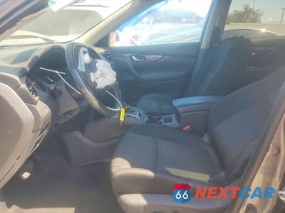 Zdjęcie 7 z 13 samochodu: 2018 NISSAN ROGUE SV VIN:KNMAT2MT2JP607232 - miniatura