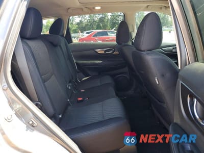 Zdjęcie 10 z 12 samochodu: 2020 NISSAN ROGUE SV VIN:5N1AT2MTXLC750581 - miniatura