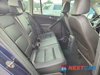 Zdjęcie 11 z 13 samochodu: 2016 VOLKSWAGEN TIGUAN S VIN:WVGAV7AXXGW511812 - miniatura
