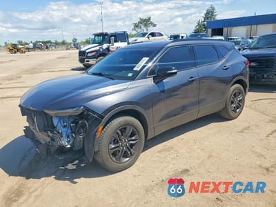 2021 CHEVROLET BLAZER 2LT 3GNKBCR42MS553989 - główne zdjęcie licytacji z USA - miniatura