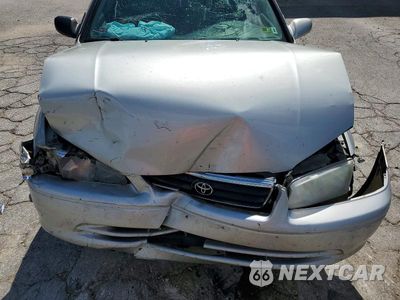 Zdjęcie 11 z 12 samochodu: 2001 TOYOTA CAMRY VIN:4T1BG22K81U120455 - miniatura
