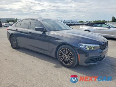 Czwarte zdjęcie samochodu z boku: 2019 BMW 530 XI VIN:WBAJA7C57KWW32685 - miniatura