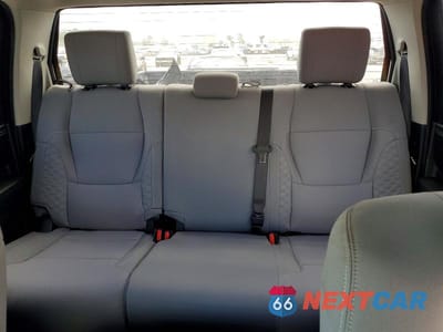 Zdjęcie 10 z 13 samochodu: 2024 TOYOTA TUNDRA SR5 VIN:5TFLA5DB8RX172588 - miniatura