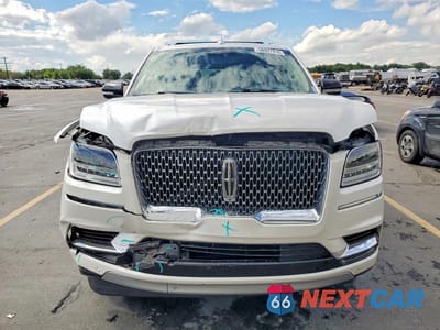 Piąte zdjęcie samochodu w środku: 2018 LINCOLN NAVIGATOR RESERVE VIN:5LMJJ2LT3JEL16976 - miniatura